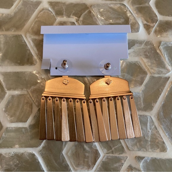 NEW!  Kendra Scott Layne rose gold earrings - Picture 4 of 6